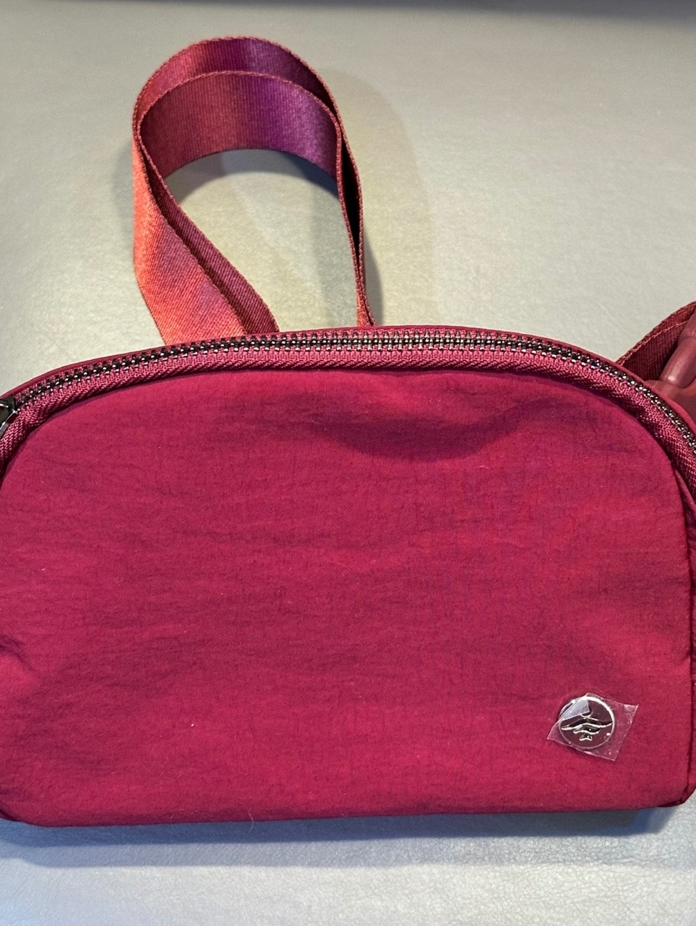 Halara One Size Waist Bag Belt Bag Crossbody Athleisure Burgundy/Wine NWOT